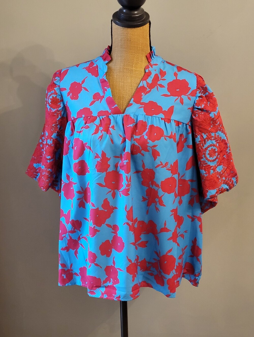 Umgee Large Blue/Red Peasant Blouse - Picture 4 of 8